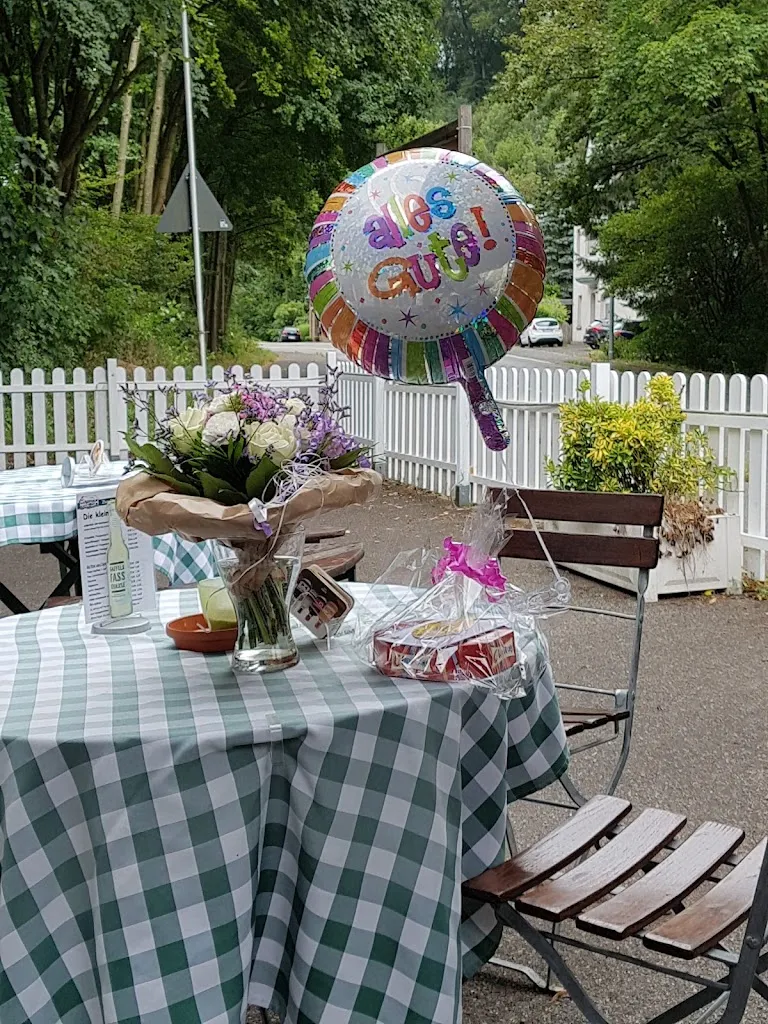 Zur Quelle der Strunde restaurant in Gladbach