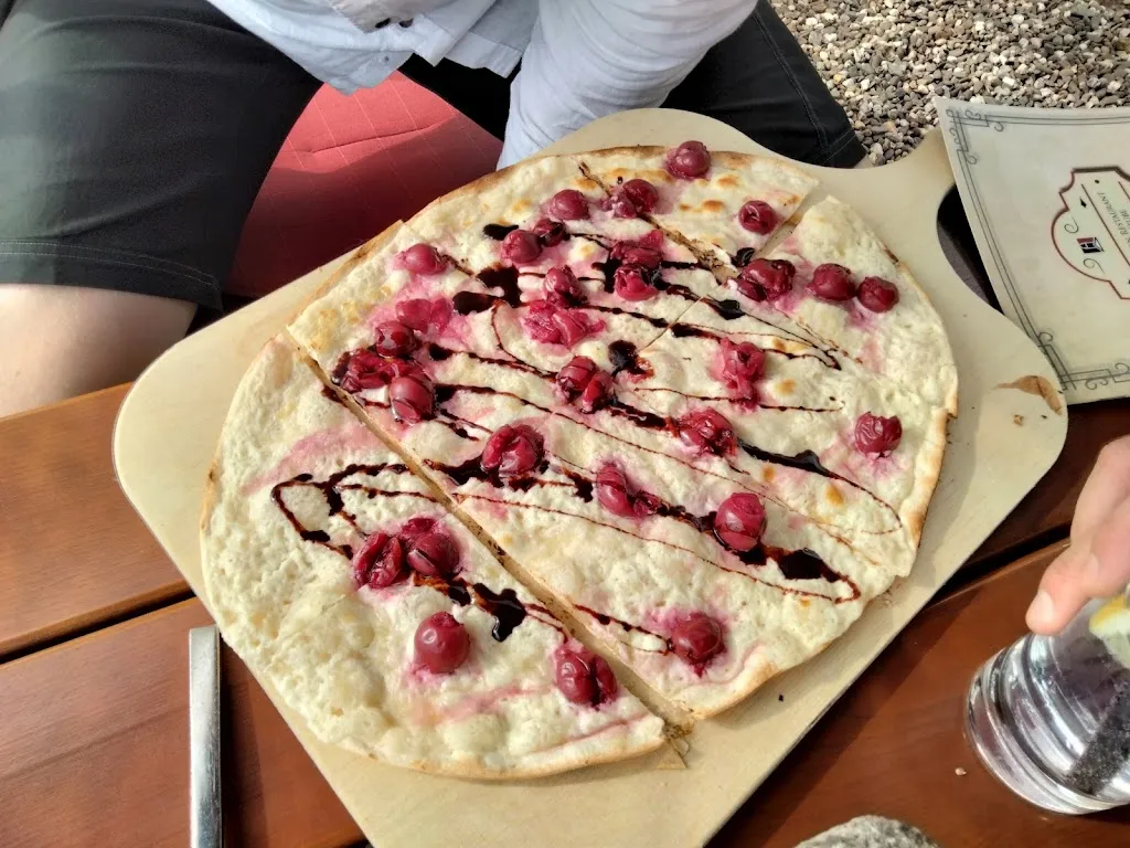 Menu_Flammkuchen Restaurant Bergische Stube_Gladbach_image_9