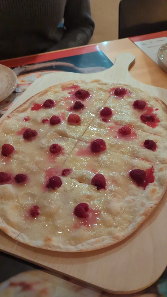 Flammkuchen Restaurant Bergische Stube_Gladbach_slider_image_2