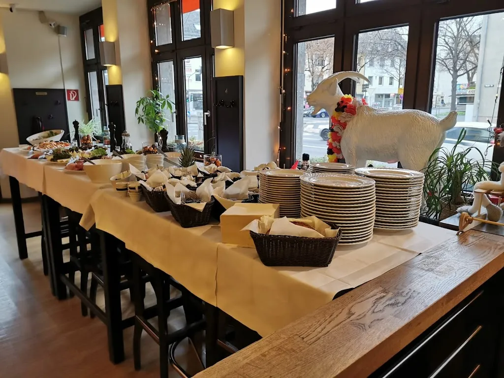 Schlüters in Weidenpesch restaurant in Köln