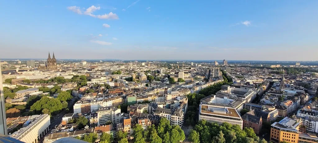 Lars Dittmer_OSMAN 30_Köln_review