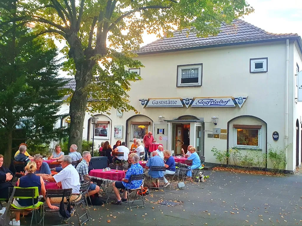 Gaststätte Siegfriedhof_Köln_slider_image_3