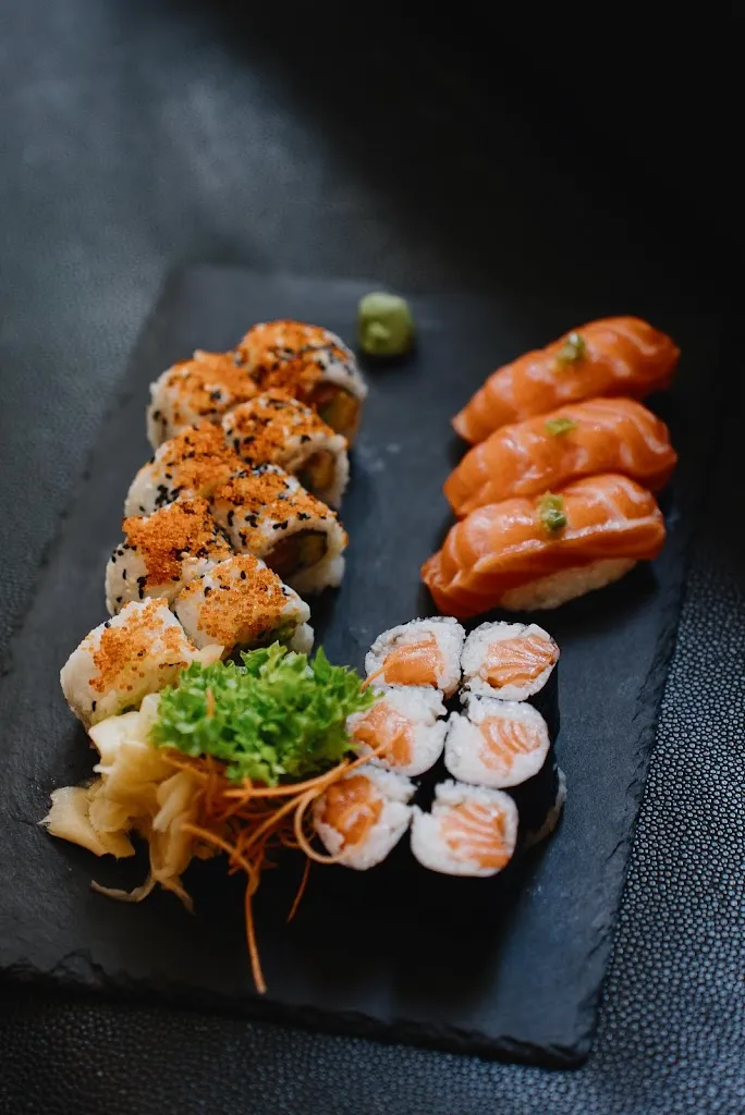 1992 Vietnamese Fusion & Sushi_Köln_slider_image_2