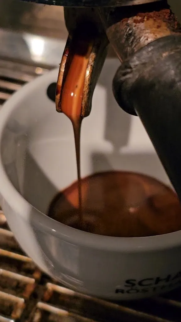 Goldmund Literatur Café Restaurant_Köln_slider_image_2