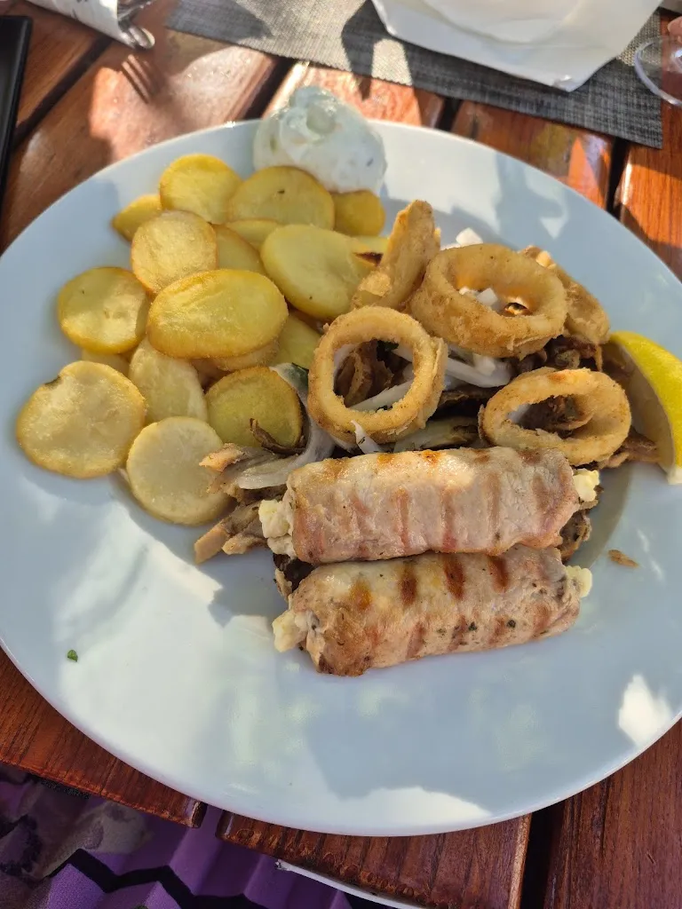 Jen_ Nilein85_Akropolis Forchheim_Forchheim_avis