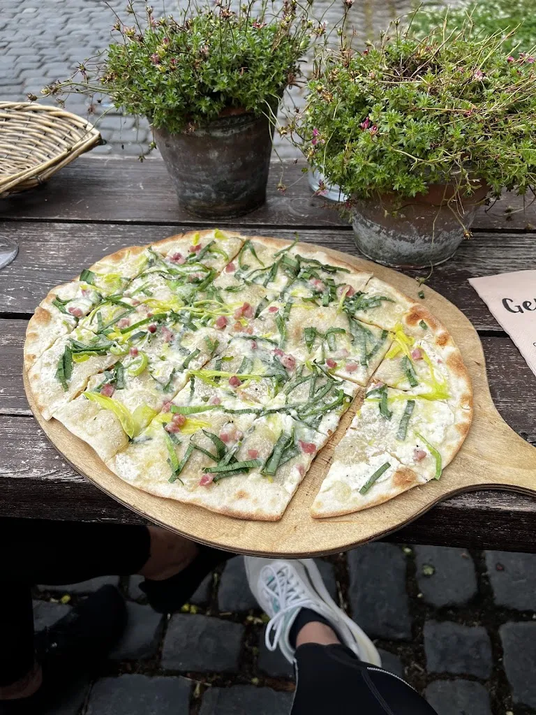 Bistro Landlust_Blankenheim_slider_image_2