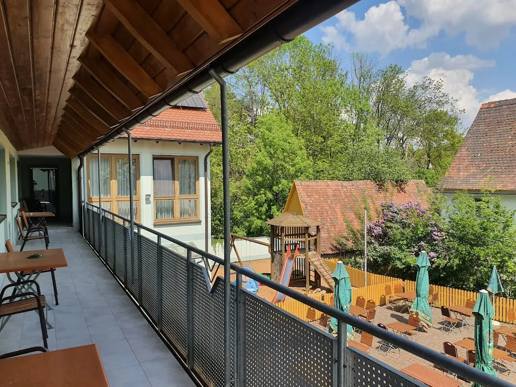 Gasthof zu den Linden restaurant in Forchheim