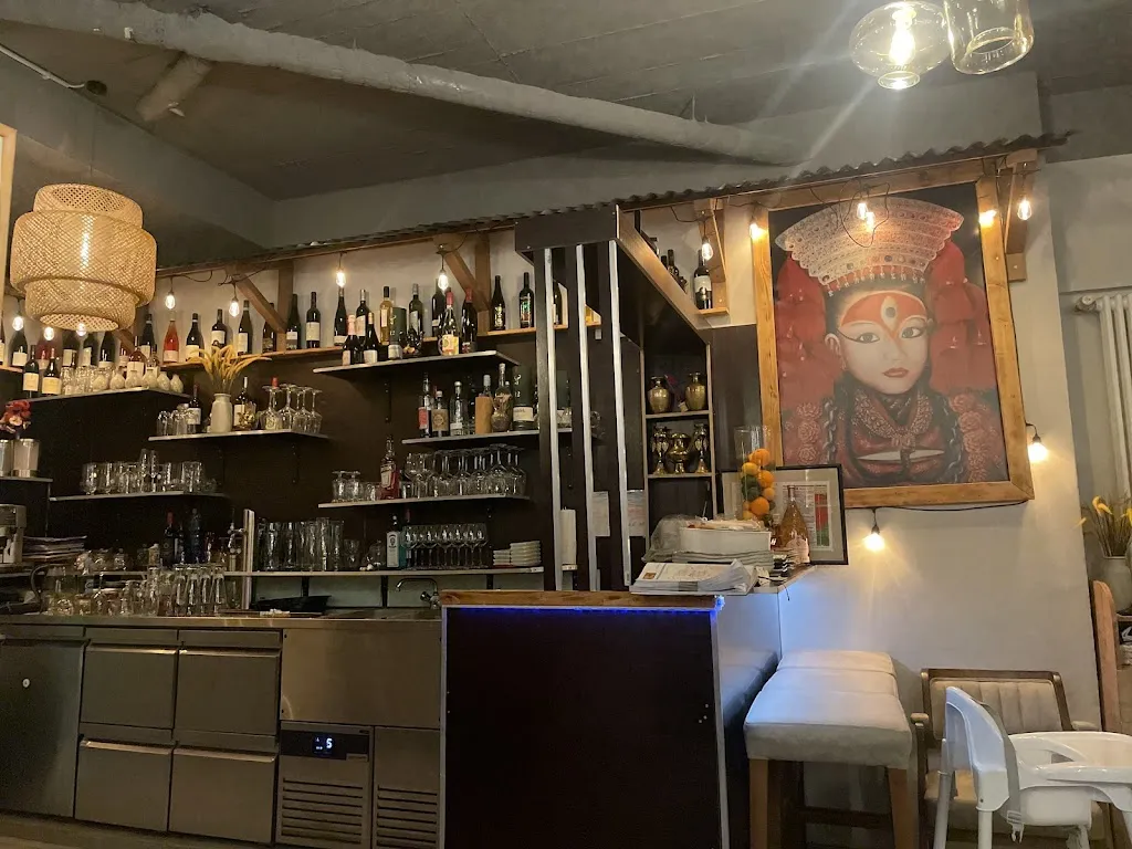 T N_Shikhar_Coesfeld_recensione