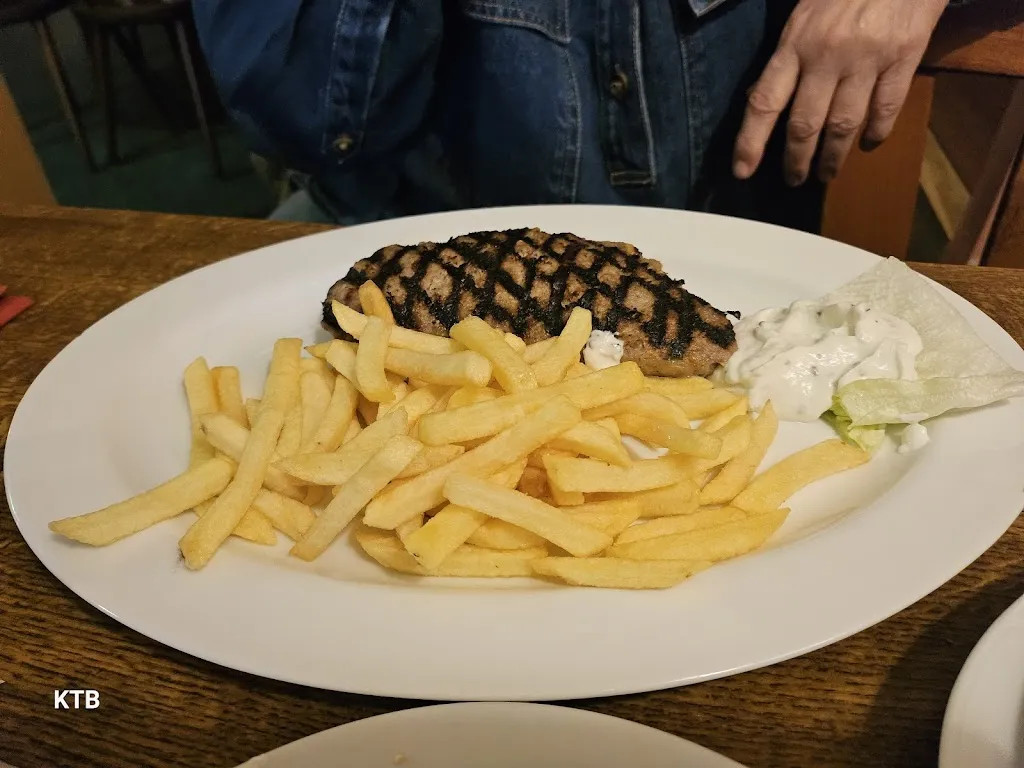 Lucy Berg_Restaurant Dionysos_Castrop-Rauxel_review