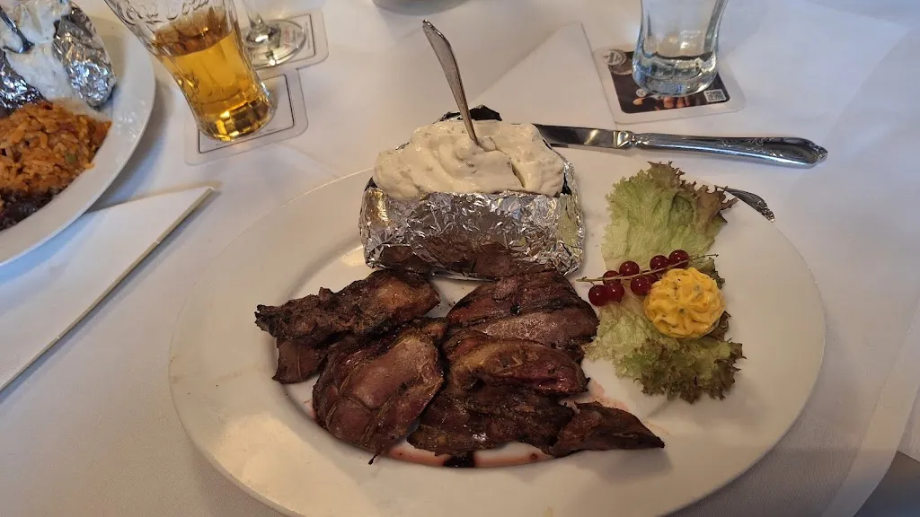 EL CADORO - Rest. Speckmanns Mühlenstuben_Herne_slider_image_3