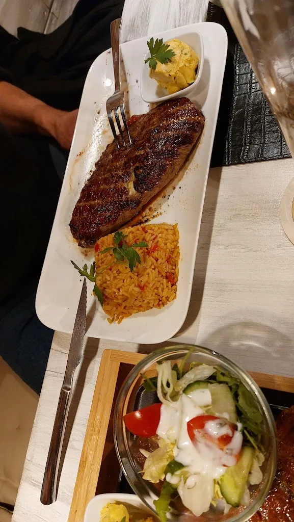 M. Kurz_The Place - Ristorante_Datteln_review