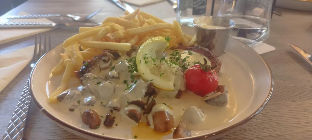 Mega Makes_Gasthaus Mohrenschänke_Delbrück_review