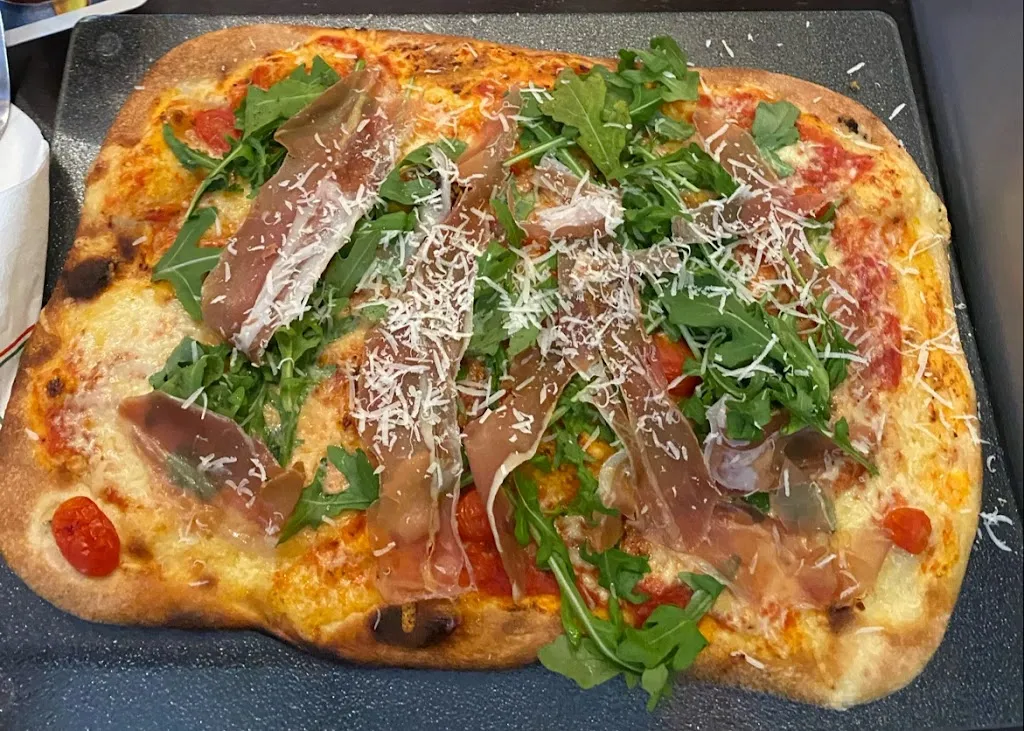 Pizzeria No. 1 Verwaltungs- gesellschaft mbH_Delbrück_slider_image_2