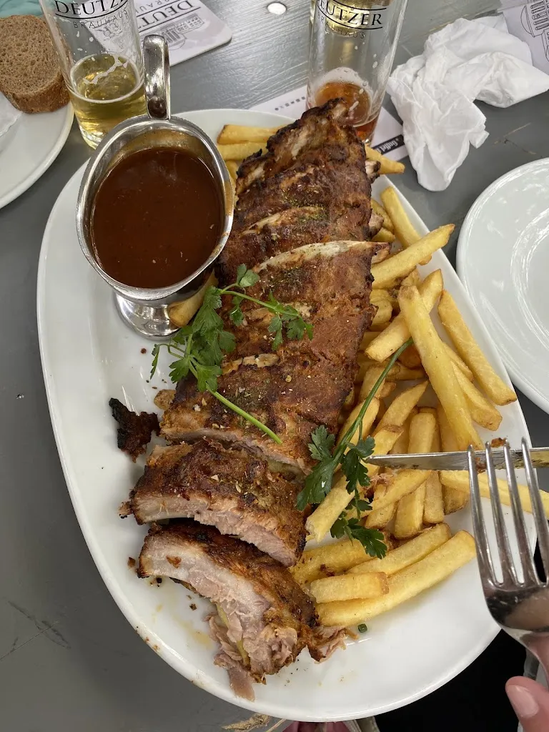 Evgeniya Malinina_Deutzer Brauhaus_Köln_review