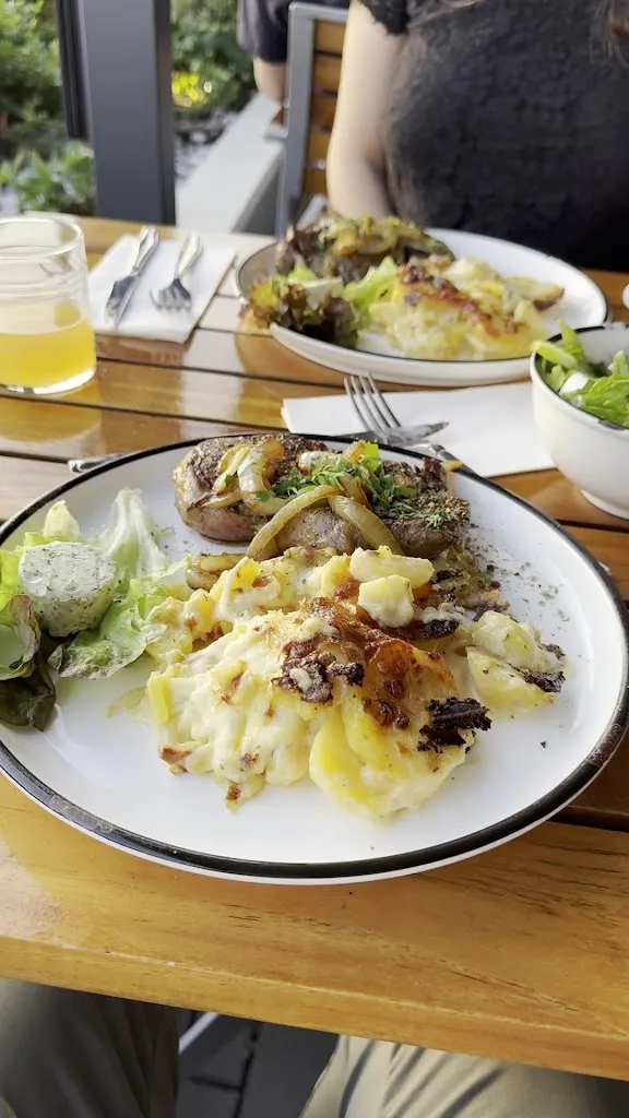 Kaiser Konstantin - Kölsches Brauhaus_Köln_slider_image_2