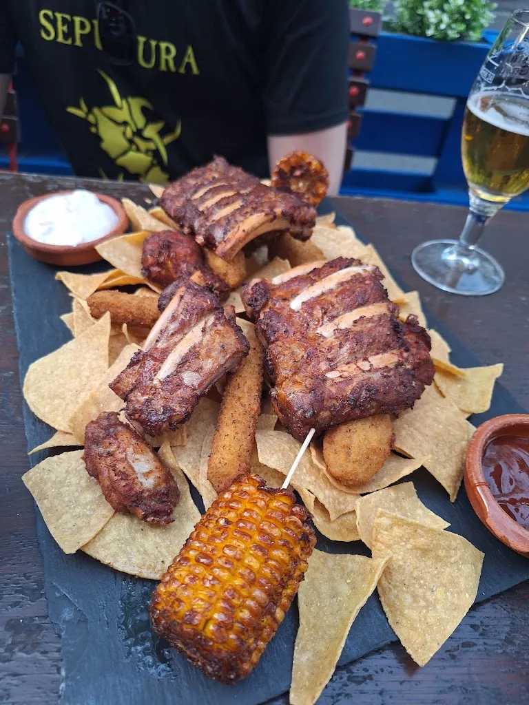 Iulia Mitrache_Latino Cubana_Köln_recensione