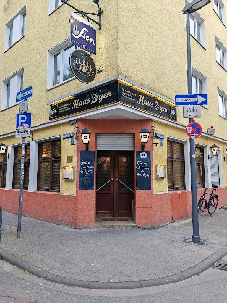 Haus Zeyen_Köln_slider_image_1