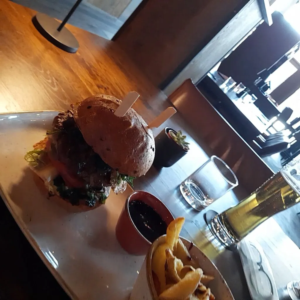 The ASH Köln MesseCity_Köln_slider_image_2