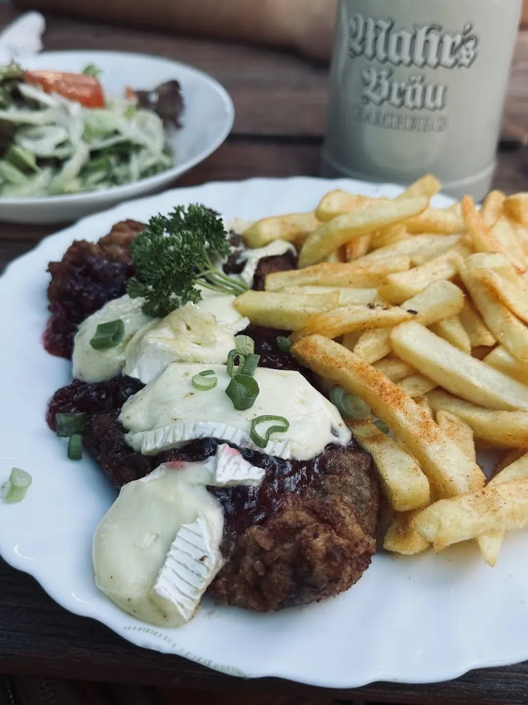 Christel von der Post_Gasthaus Bittel_Frensdorf_review