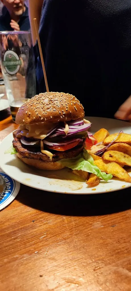 Menu_Gleis 1 - Alter Bahnhof - Frensdorf_Frensdorf_image_4