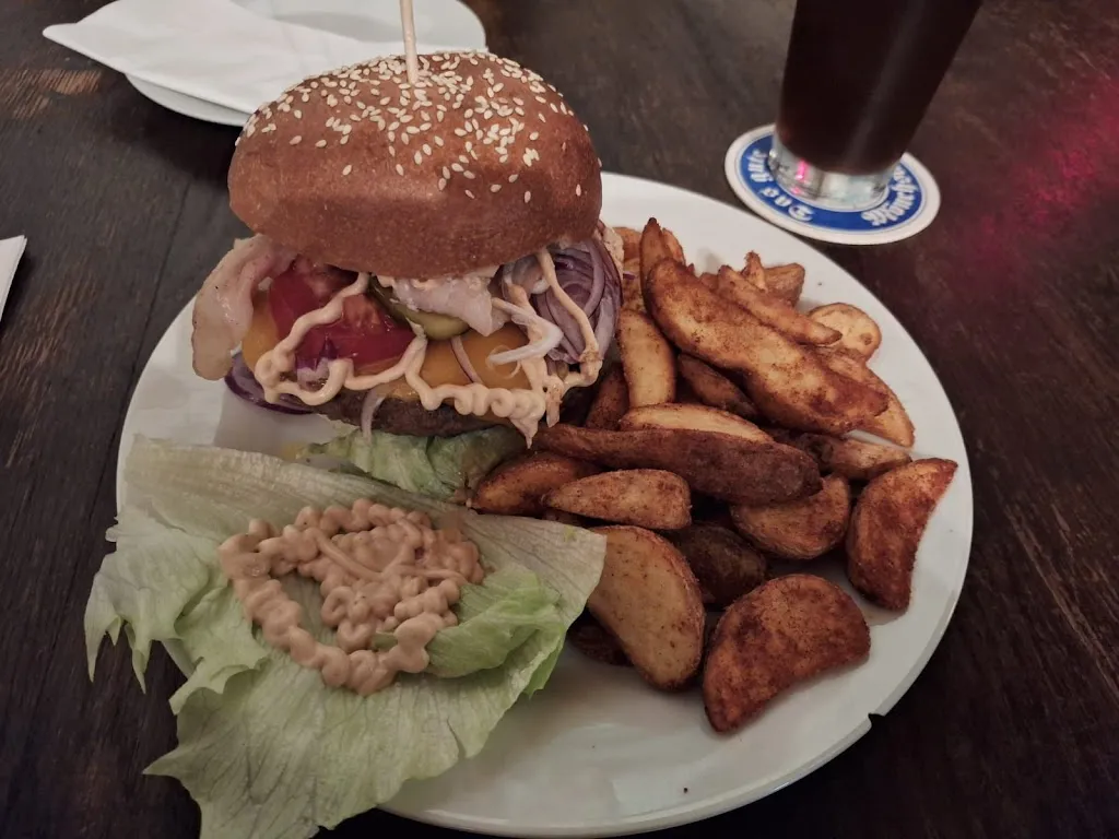 Susanne_Gleis 1 - Alter Bahnhof - Frensdorf_Frensdorf_review