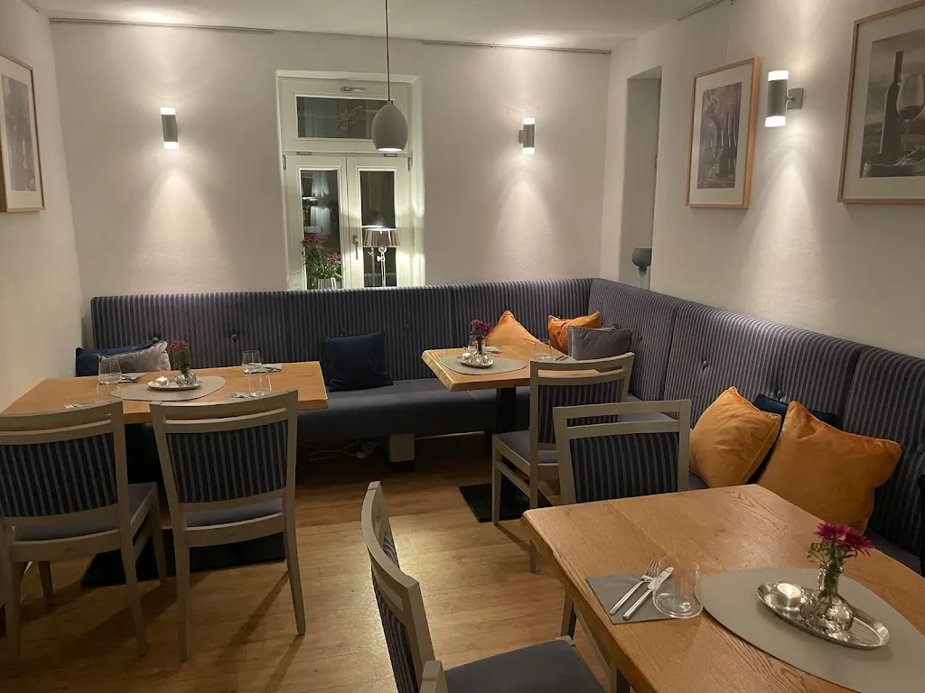 Pfälzer Weinstube im ChaLu restaurant in Detmold