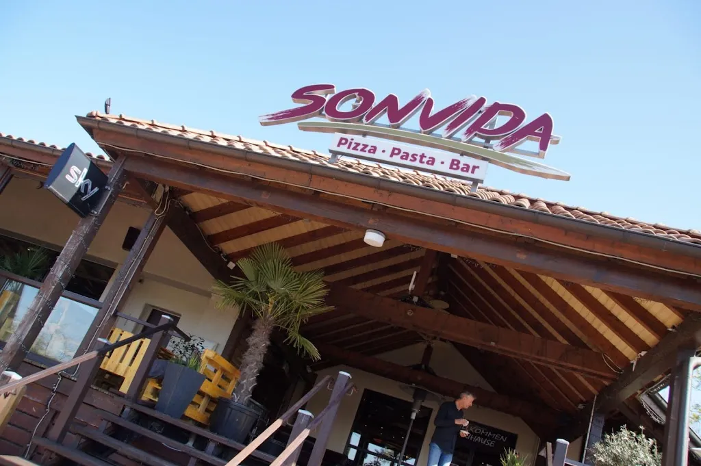 SonVida_Detmold_slider_image_1