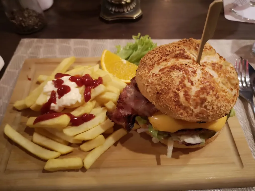 Menu_HOTEL DIELE & BISTRO - Balkan und Internationalen Spezialitäten_Detmold_image_4