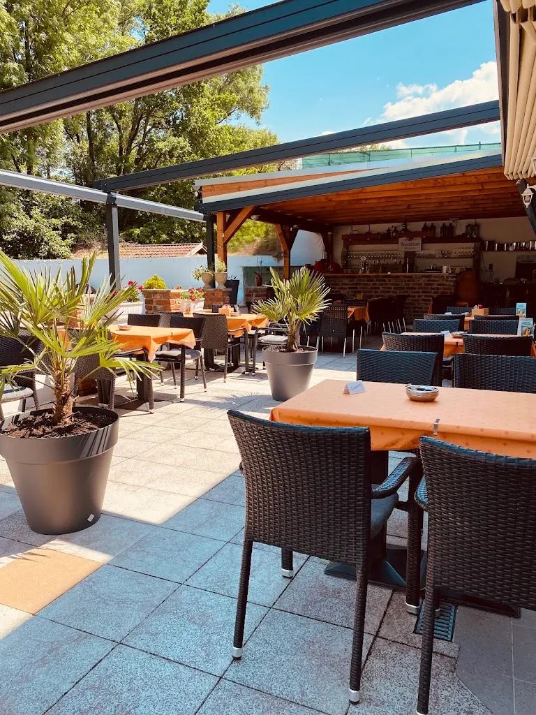 HOTEL DIELE & BISTRO - Balkan und Internationalen Spezialitäten restaurant in Detmold