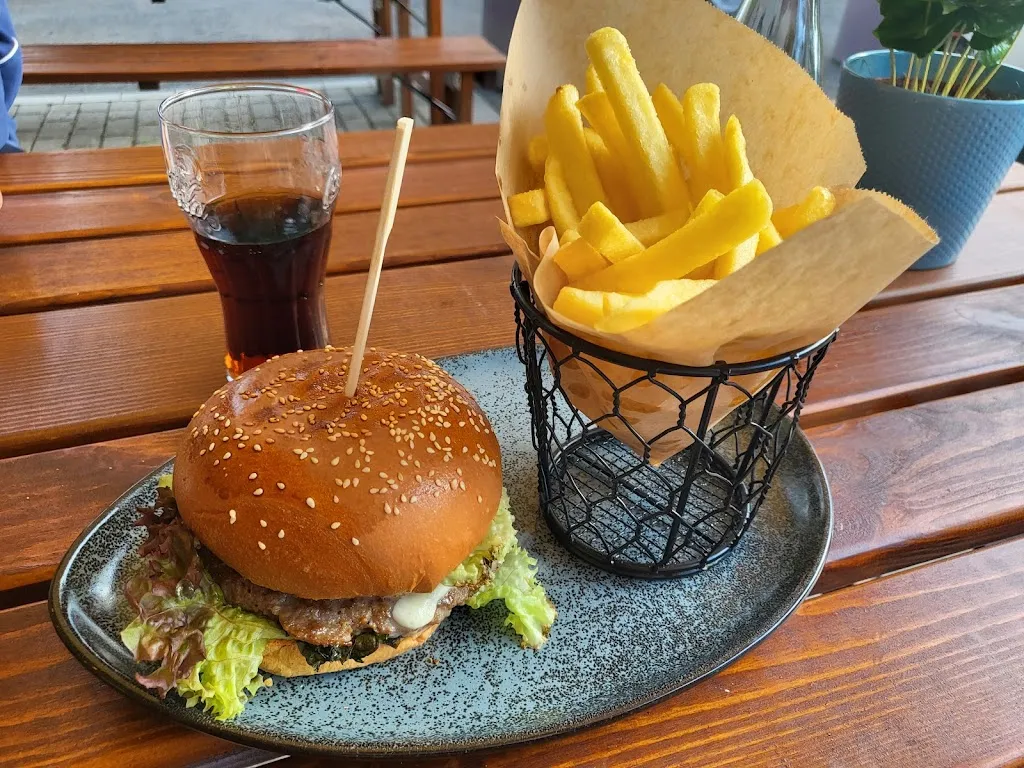 Pizzeria Pavarotti_Dinslaken_slider_image_3