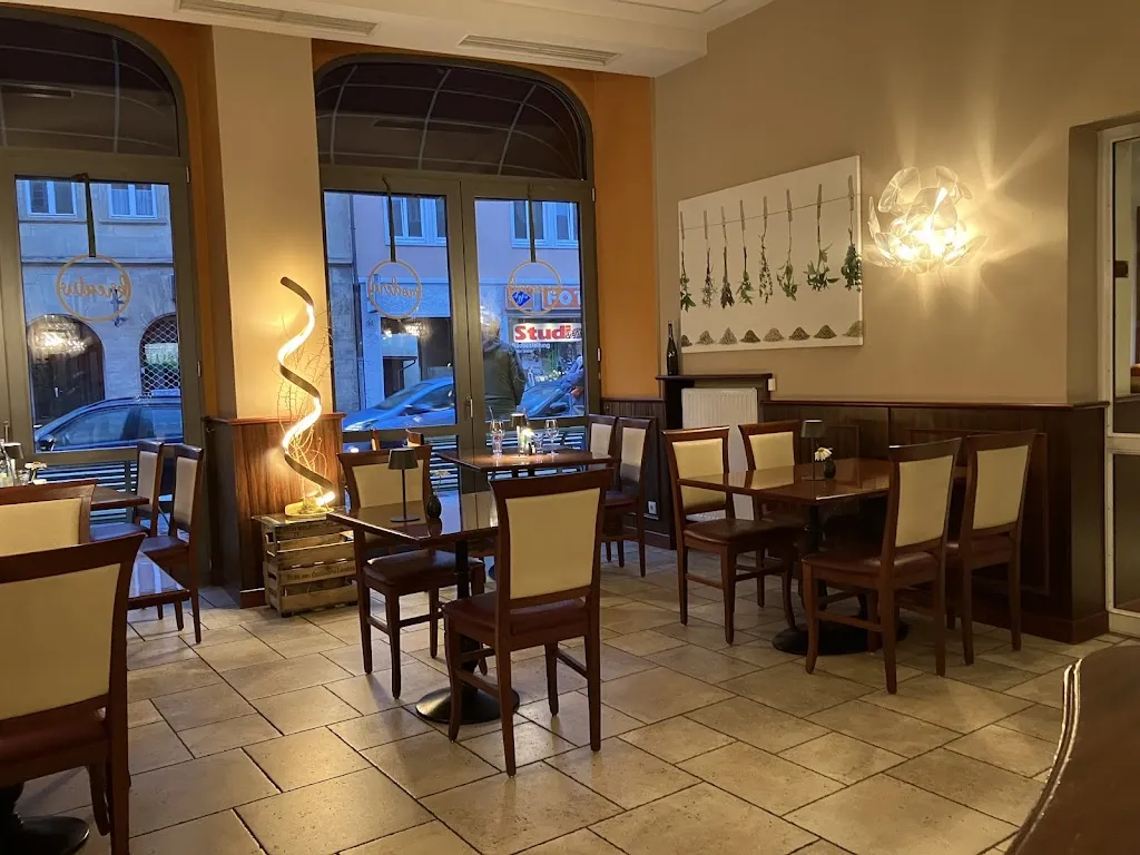 Andreas Dilger_Kleehof in der Gärtnerstadt_Bamberg_review