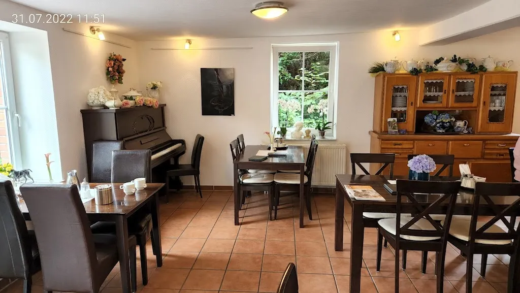 Kaffeekännchen restaurant in Dinslaken