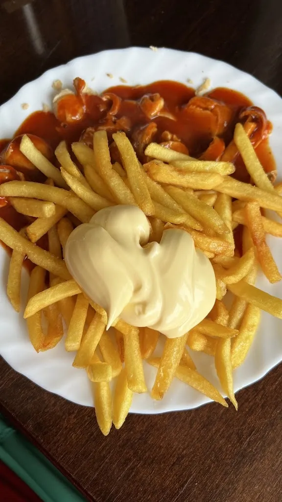 Menu_Conny's Snack Bar_Dinslaken_immagine_5