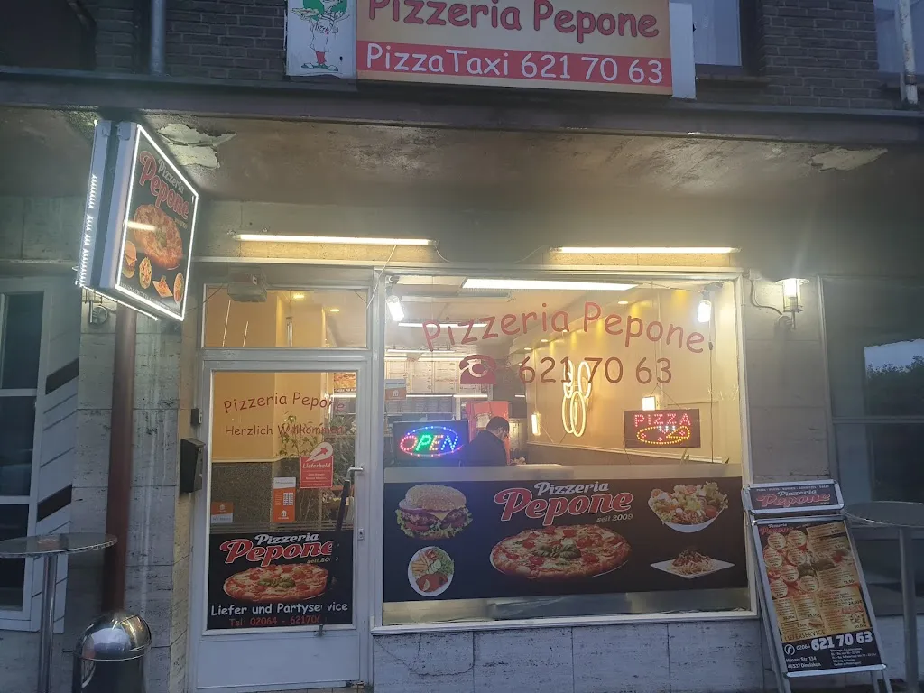 Pizzeria Pepone_Dinslaken_slider_image_3