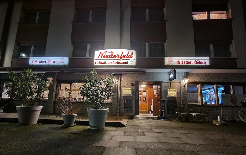 Haus Niederfeld restaurant in Dormagen