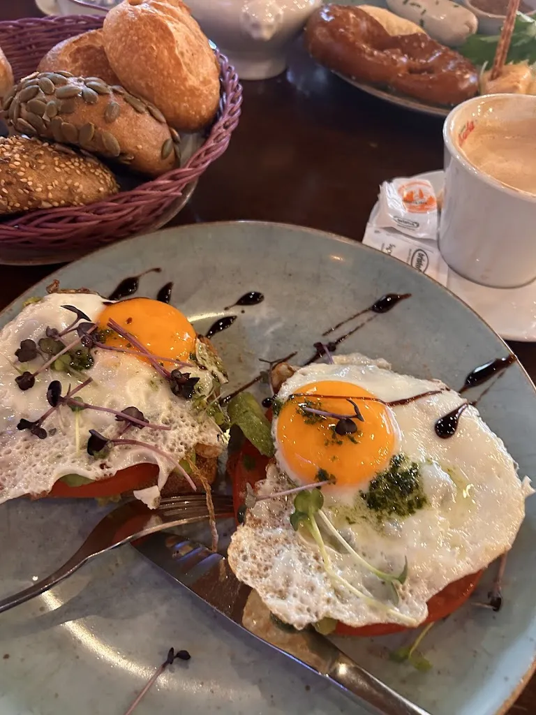 Alo Ines_Café Esspress_Bamberg_review