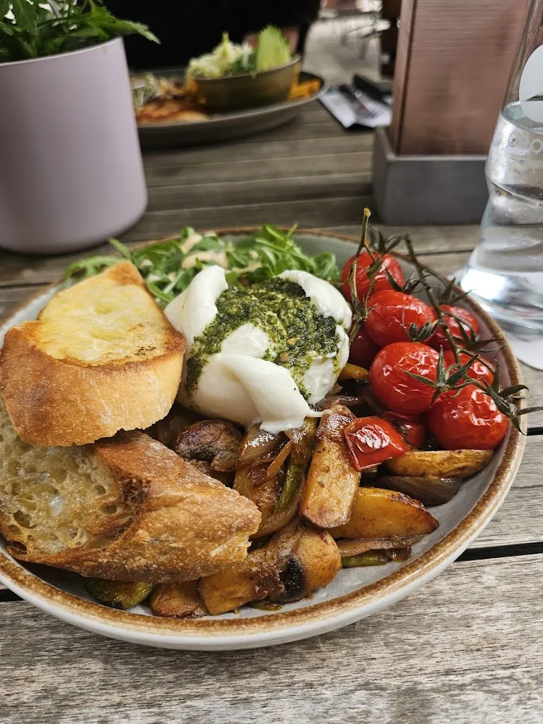 Halit Cenap Demir_Zum Alten Markt_Dortmund_review