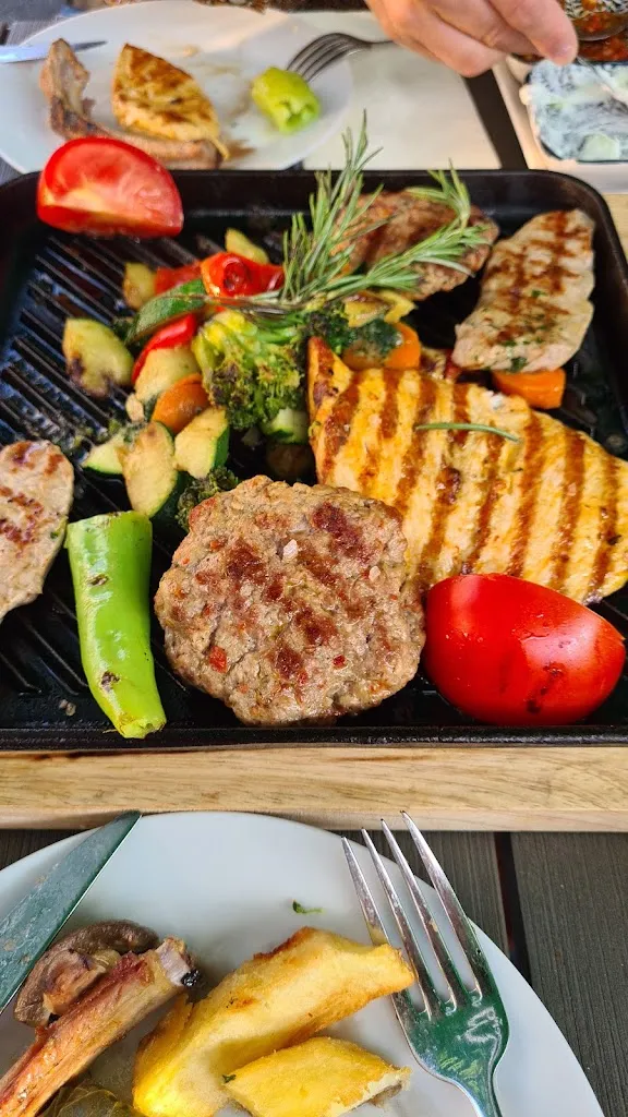 Menu_Kara's Restaurant - Dortmund_Dortmund_image_8