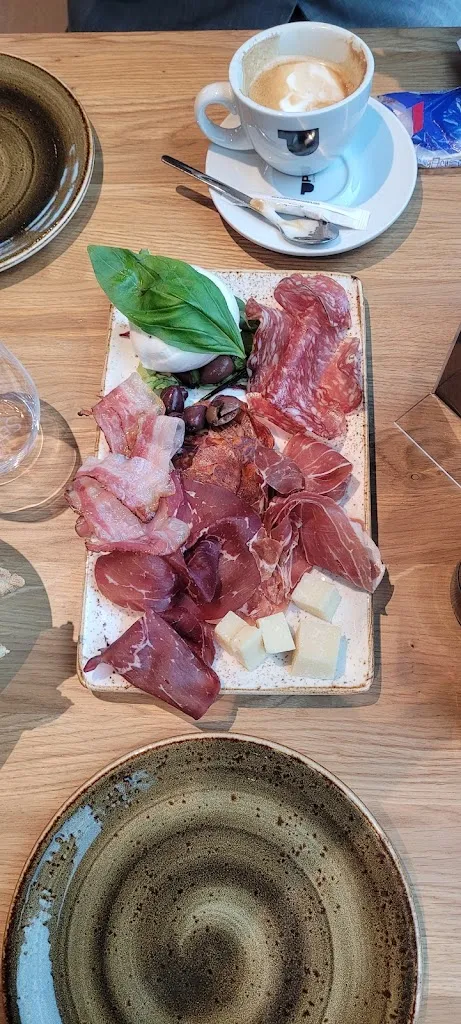 Menu_60 seconds to napoli_Duisburg_image_6