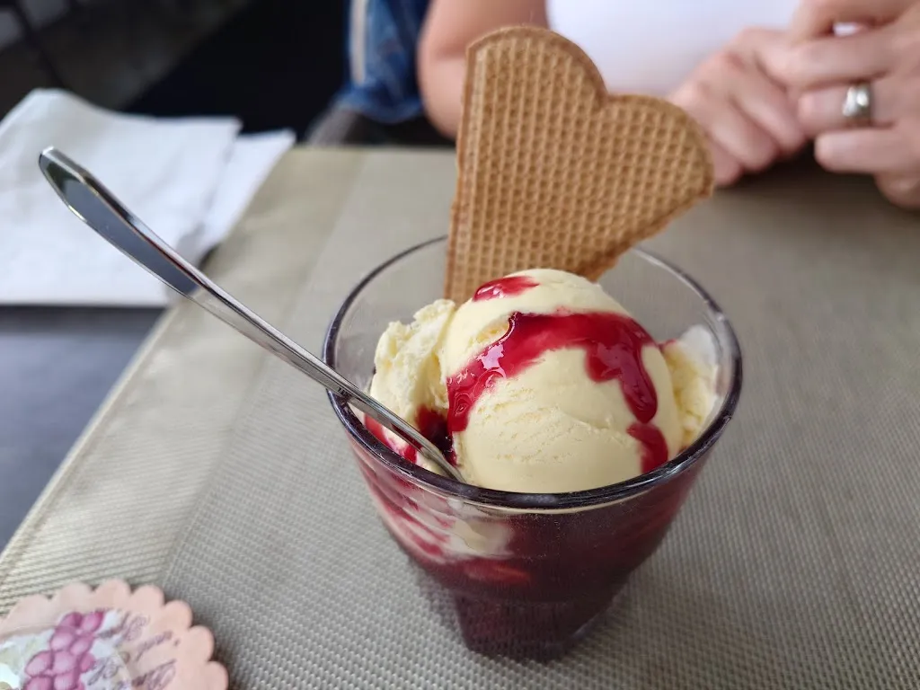 Iain Brown_Restaurant Café Seeterrassen_Olpe_review