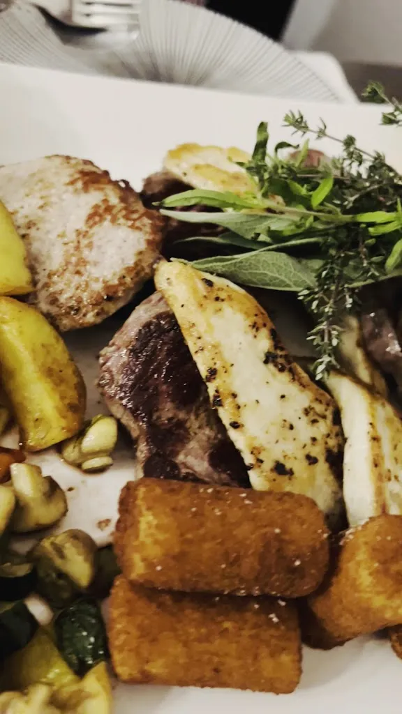 Ristorante Lisoletta_Olpe_slider_image_2