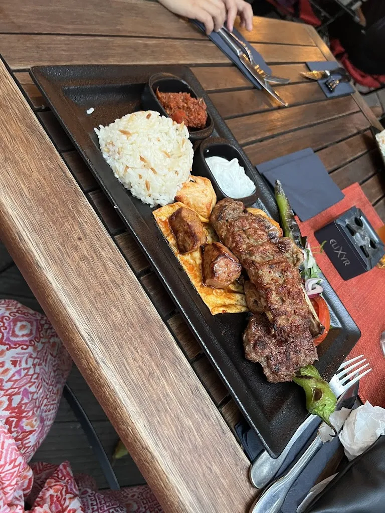 Mahrul Aziz_Restaurant Antalya_Düsseldorf_recensione