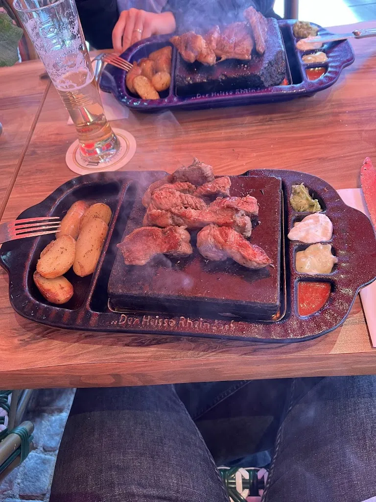 Hasan ÖZKARA_Palito Restaurant Düsseldorf_Düsseldorf_recensione