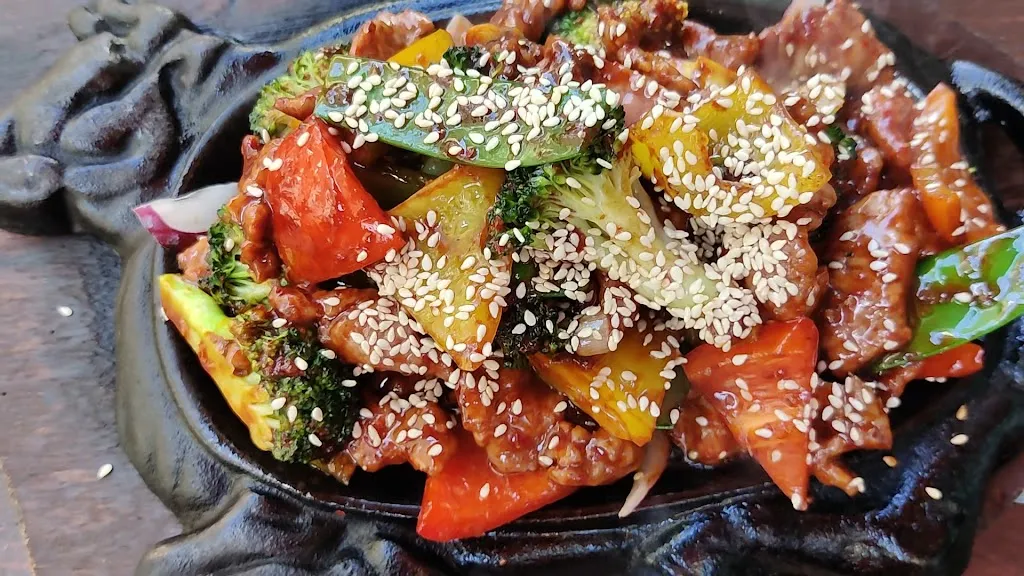 Fu by Meister Wang_Düsseldorf_slider_image_2