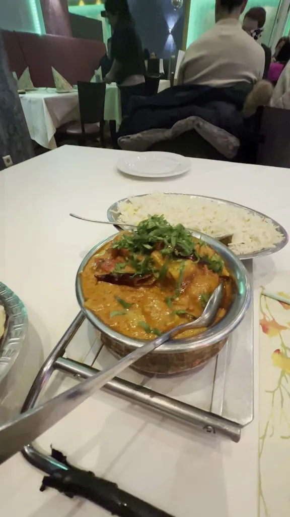 Mayur Düsseldorf_Düsseldorf_slider_image_2