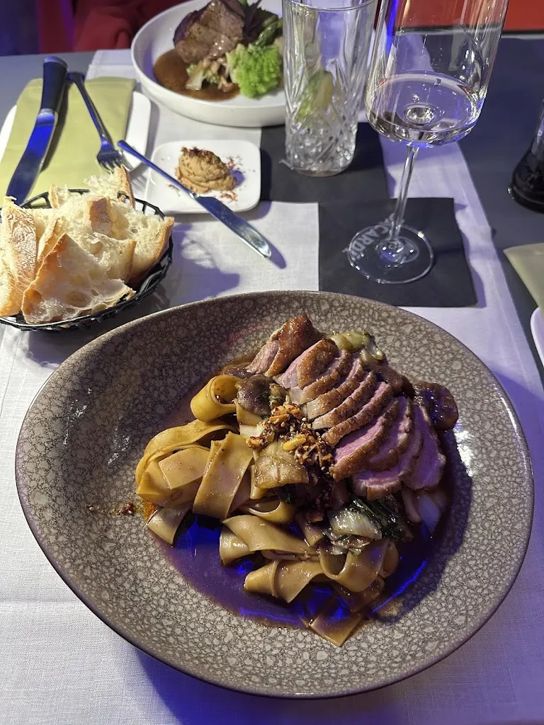 Olga Deputatova_Kandre's_Düren_review