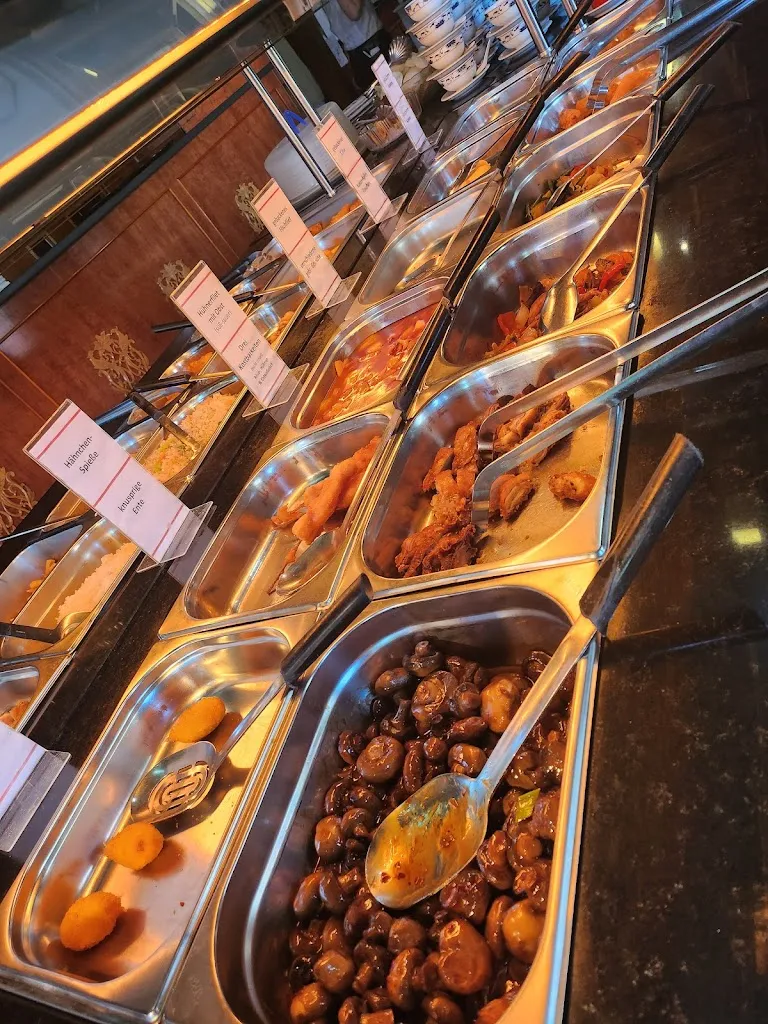 Karam_Chinesische Mauer_Düren_review