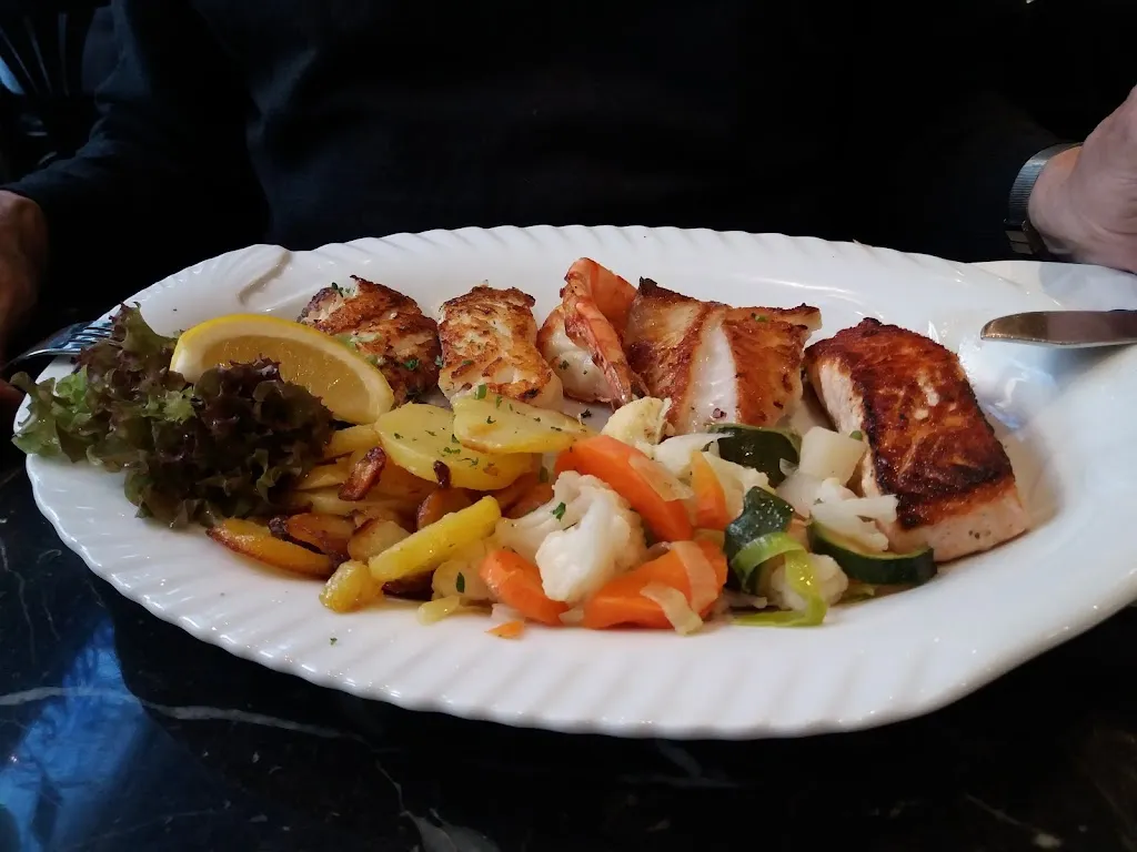 Menu_Fischhaus_Düsseldorf_immagine_6