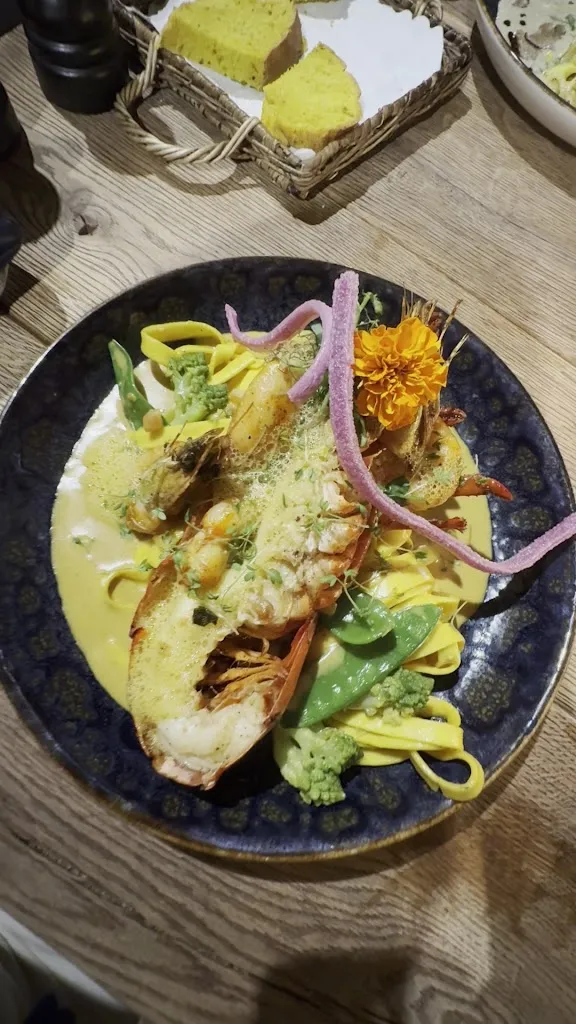 Massi Bar & Restaurant - Düsseldorf_Düsseldorf_slider_image_2