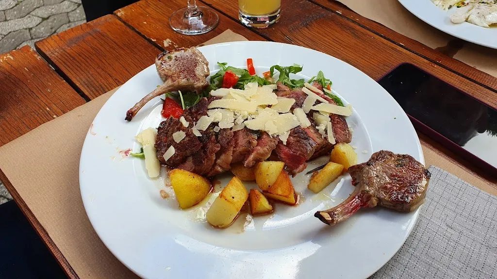 Villini Ristorante_Germering_slider_image_2